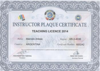 Nueva Placa de Instructor y Licencia ITF Año 2014
