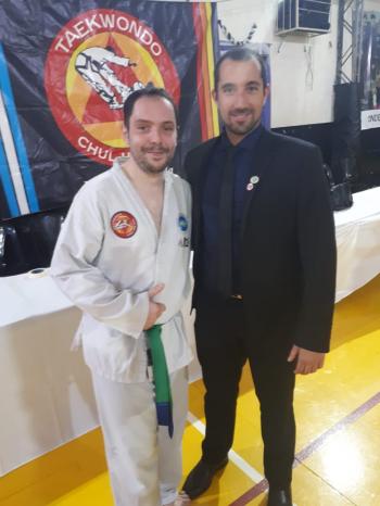 El otro dojang de la zona presente en el examen. Sabon Nico con Alon - 23MAR2019
