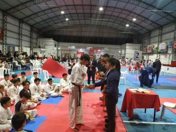 TORNEO APERTURA 2019 - Fausto, recibiendo la medalla - 28ABR2019
