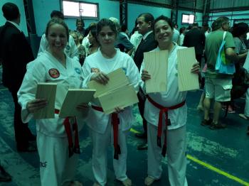 EXAMEN DE DANES - Sabon María, Sabon Stefanía y Sabon Malena mostrando las tablas de rotura  - 08DIC2019
