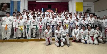 SEMINARIO 40 ANIVERSARIO DE LA ESCUELA CON EL GM OMAR SEVERINO - Foto grupal del grupo de mi Maestra Syn Analía Migueles - 15JUN2024
