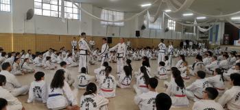 SEMINARIO 40 ANIVERSARIO DE LA ESCUELA CON EL GM OMAR SEVERINO - Módulo de Defensa Personal y Enfrentamientos dictado por Syn Sandra Fiorillo - 15JUN2024
